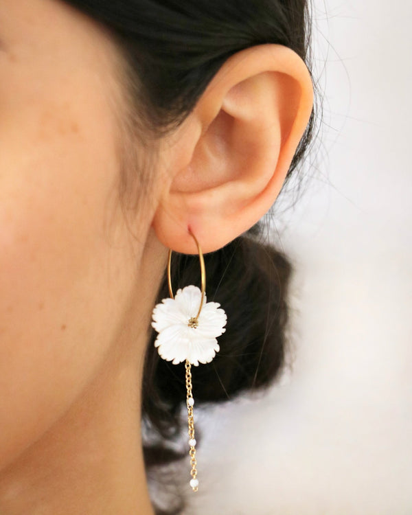 Medium Mother of Pearl Flower Hoops with White Enamel Chain Gold Earrings by Sage Machado - The Sage Lifestyle